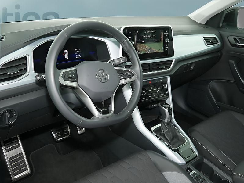 Gebraucht VW T-Roc 150 PS (110 kW) 2025 Silber SUV