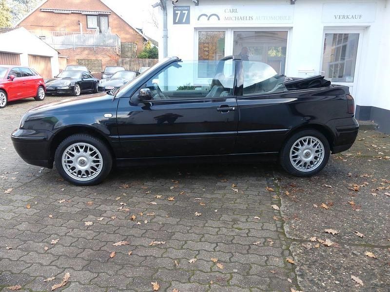 Gebraucht VW Golf Cabriolet Highline 116 PS (85 kW) 2002 Schwarz Cabrio