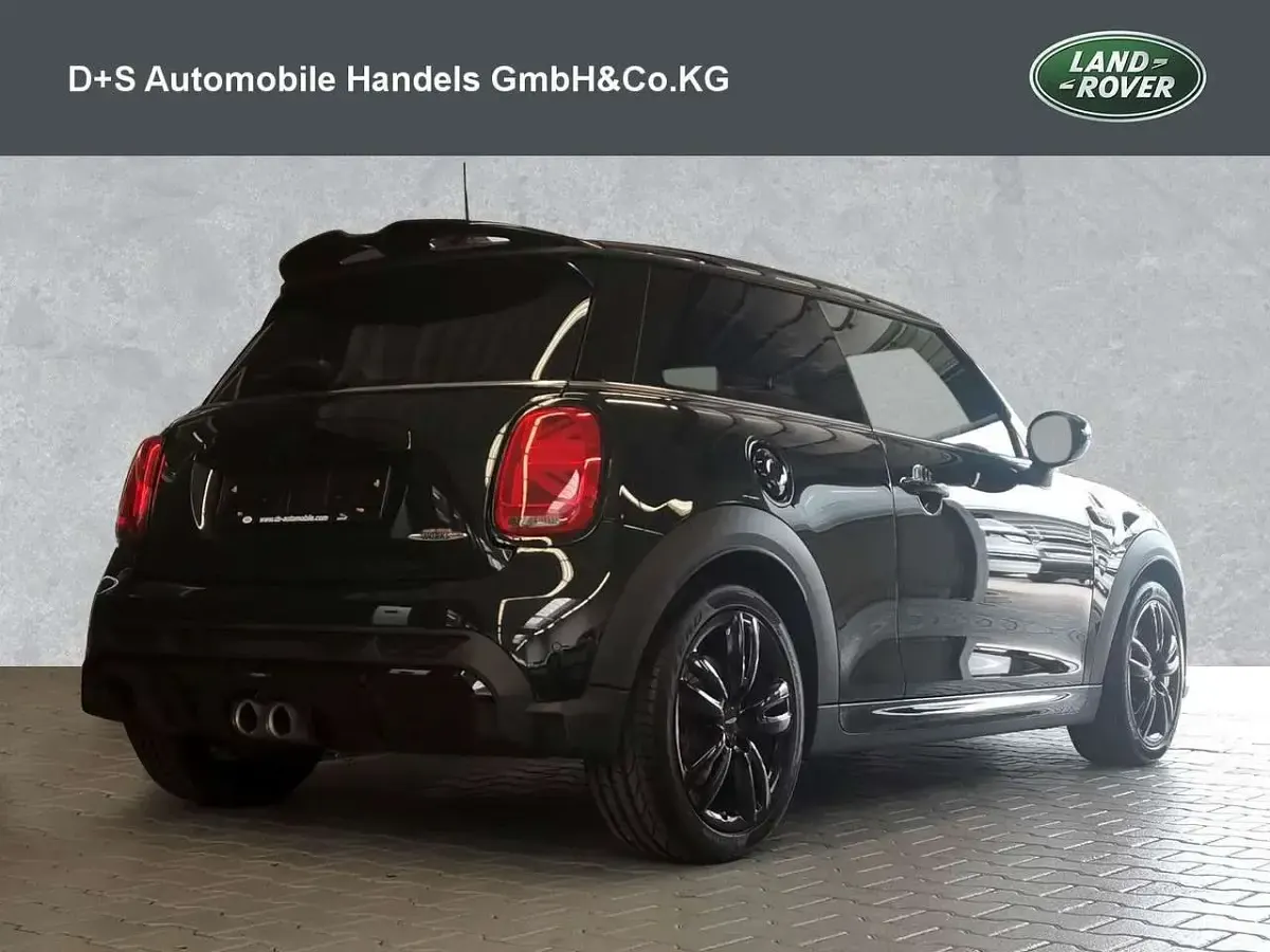 Gebraucht Mini John Cooper Works Classic 231 PS (169 kW) 2024 Rebel green Kleinwagen