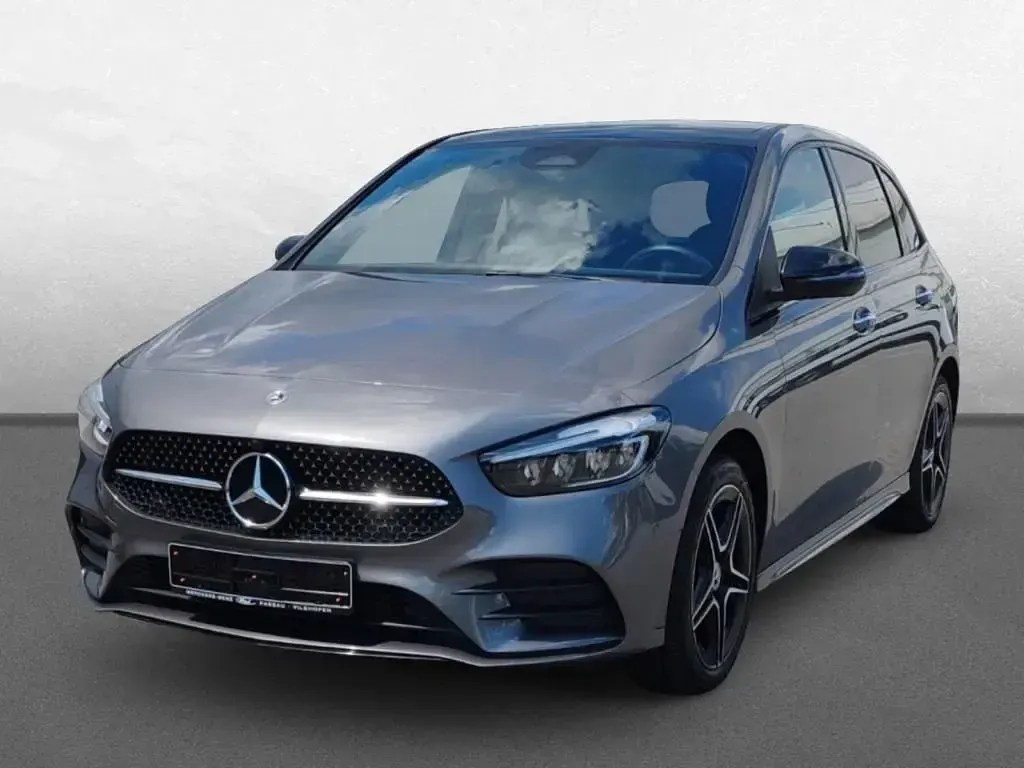 Gebraucht Mercedes B250 AMG 163 PS (119 kW) 2024 Grau Kleinwagen