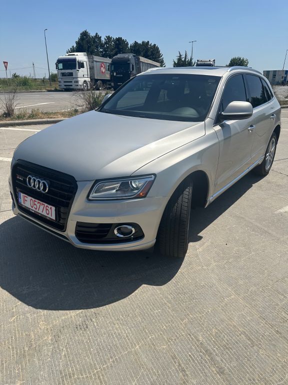 Grau Gebraucht 2017 Audi Q5 SUV | 16.000 € (Fairer Preis) - Bild 1/4