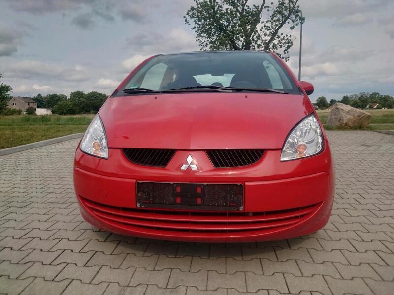 Rot Gebraucht 2007 Mitsubishi Colt Kleinwagen | 4.599 € - Bild 1/4
