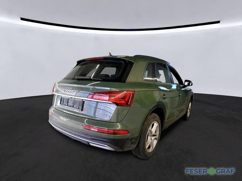 Gebraucht Audi Q5 Ambiente 204 PS (150 kW) 2024 Distriktgrün metallic SUV