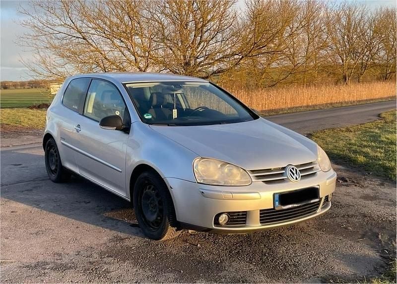 Gebraucht VW Golf V 80 PS (58 kW) 2008 Silber Kleinwagen