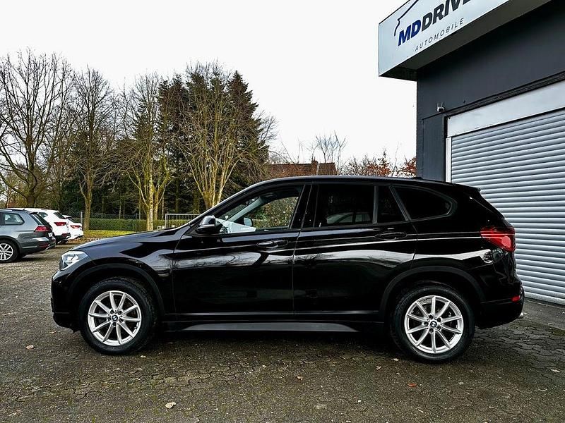 Gebraucht BMW X1 Advantage 140 PS (102 kW) 2018 Schwarz SUV