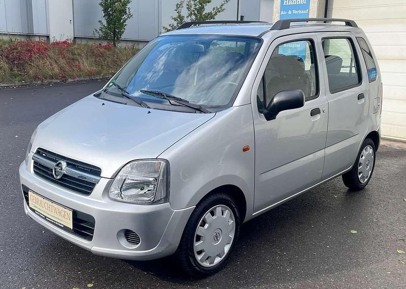 Starsilber/silver iii Gebraucht 2005 Opel Agila Basis Kleinwagen | 3.900 € - Bild 1/4