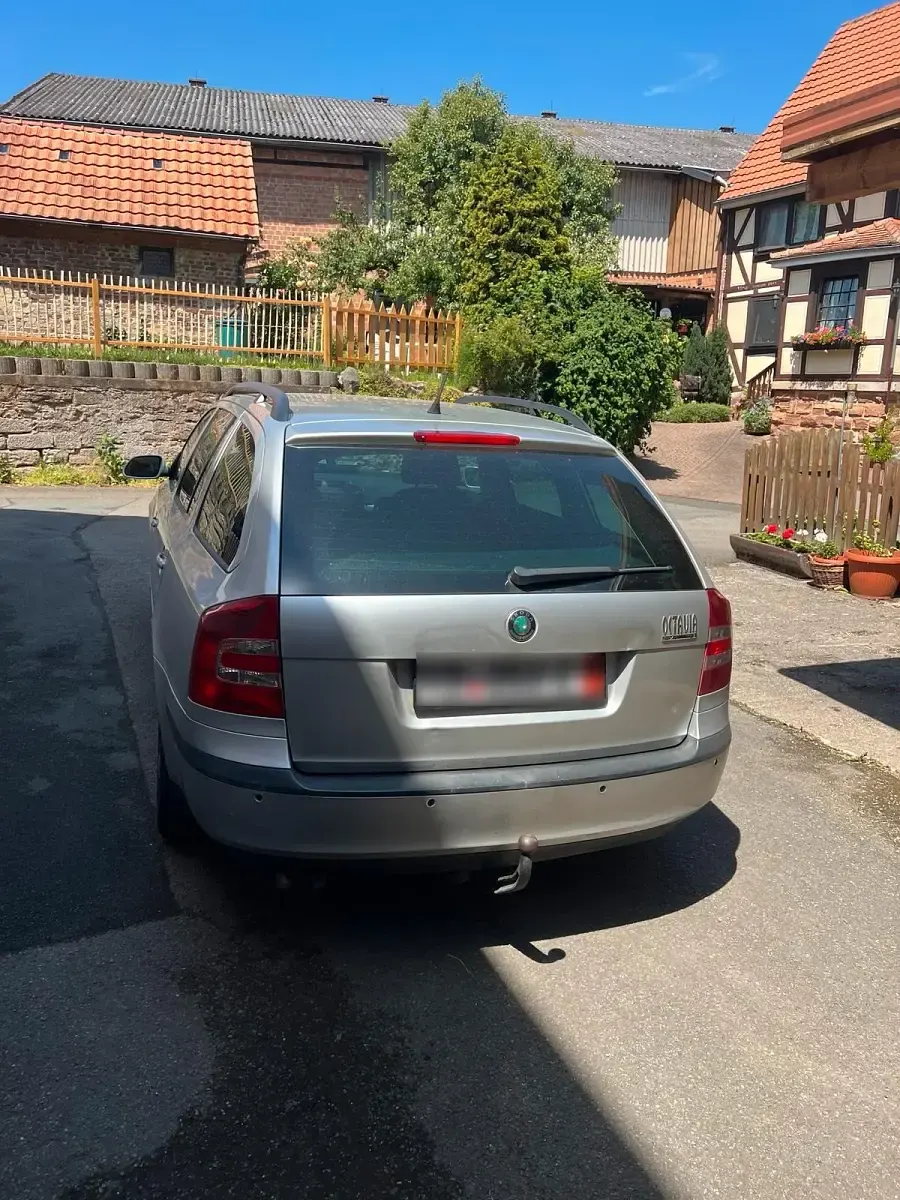 Gebraucht Skoda Octavia 140 PS (102 kW) 2007 Grau Kombi