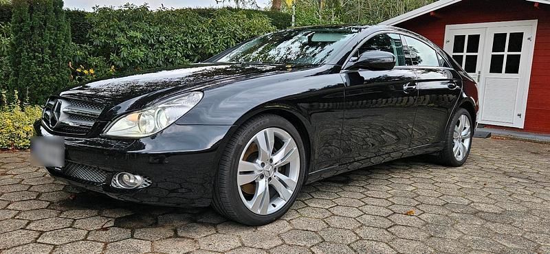 Schwarz Gebraucht 2011 Mercedes CLS350 Coupé | 17.500 € (Guter Preis) - Bild 1/4