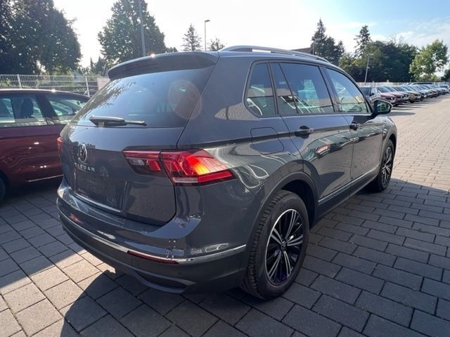 Gebraucht VW Tiguan Active 150 PS (110 kW) 2021 Grau SUV
