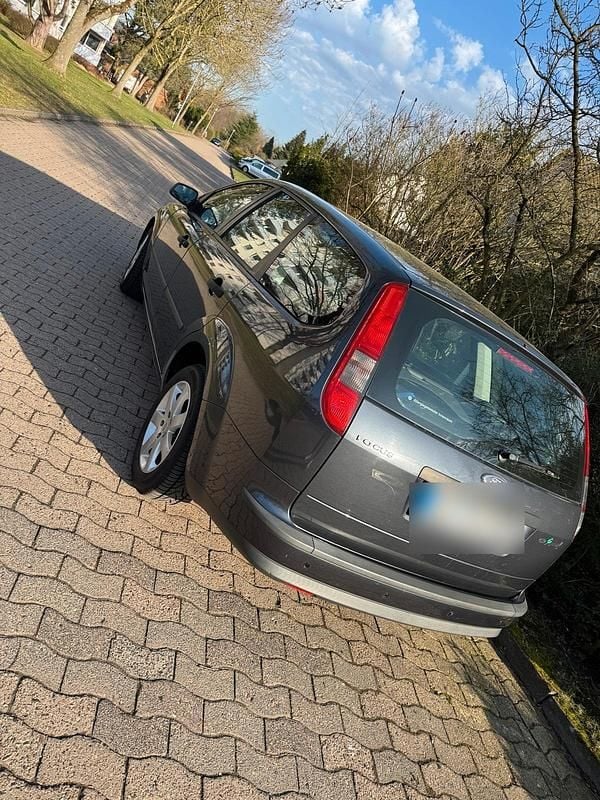 Gebraucht Ford Focus 115 PS (84 kW) 2006 Schwarz Kombi