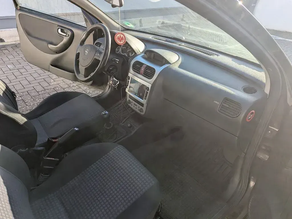 Gebraucht Opel Corsa 80 PS (58 kW) 2005 Schwarz Kleinwagen