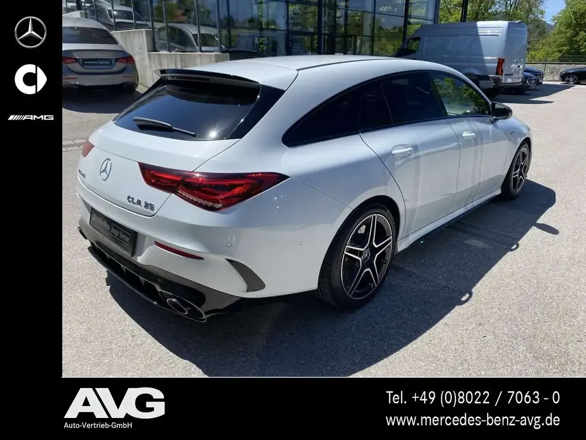 Gebraucht Mercedes CLA35 AMG AMG 306 PS (225 kW) 2023 Digitalweiß Coupé