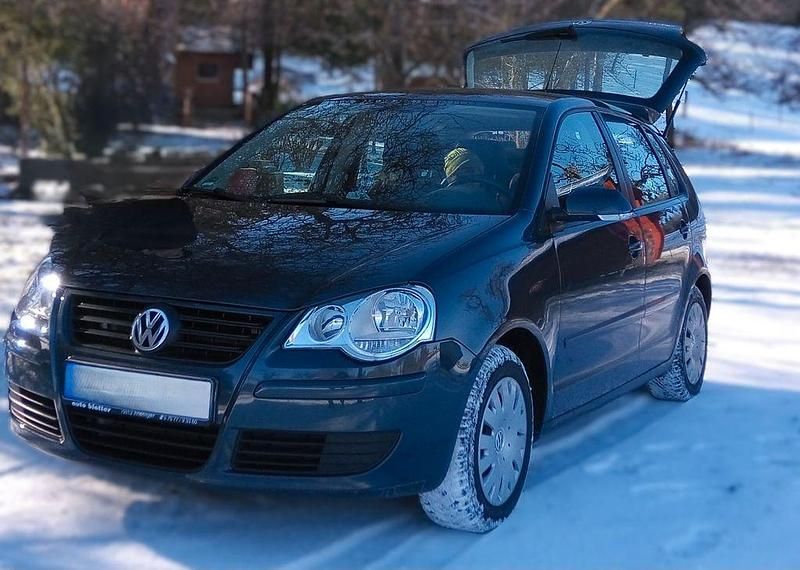 Grau Gebraucht 2009 VW Polo United Limousine | 3.450 € (Fairer Preis) - Bild 1/4