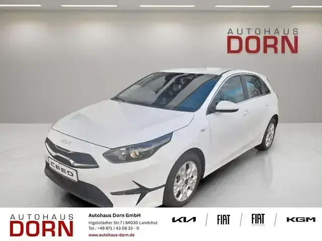 Usado Kia Ceed Vision 101 CV (74 kW) 2025 Utilitario