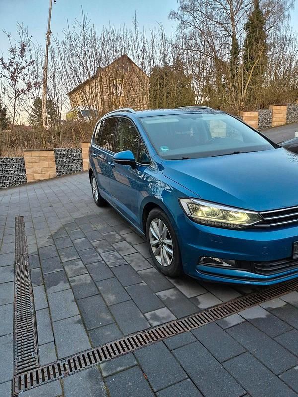 Gebraucht VW Touran 115 PS (84 kW) 2016 Blau Van / Kleinbus