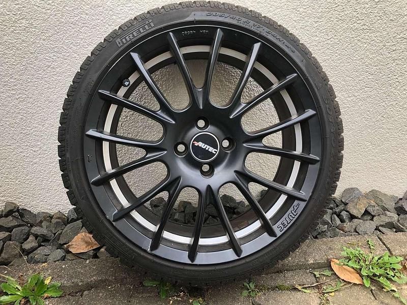 Weiß Gebraucht 2014 Abarth 595C Cabrio | 12.900 € (Fairer Preis) - Bild 1/4