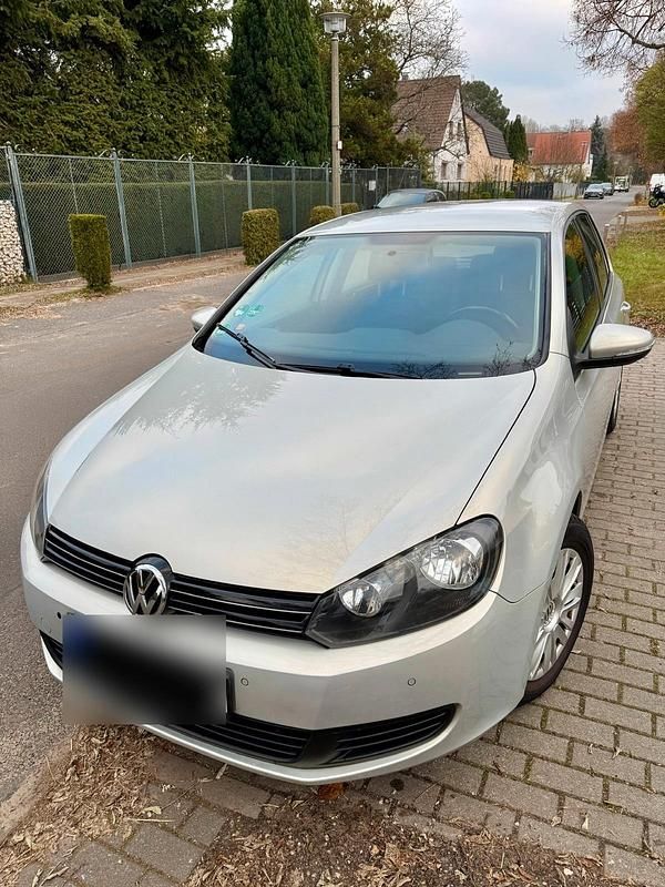 Silber Gebraucht 2009 VW Golf VI Kombi | 4.999 € (Etwas zu teuer) - Bild 1/4