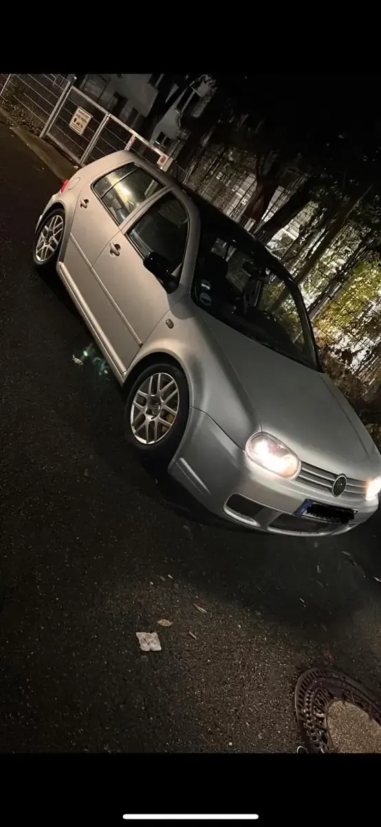 Gebraucht VW Golf IV R 150 PS (110 kW) 1998 Silber Kleinwagen