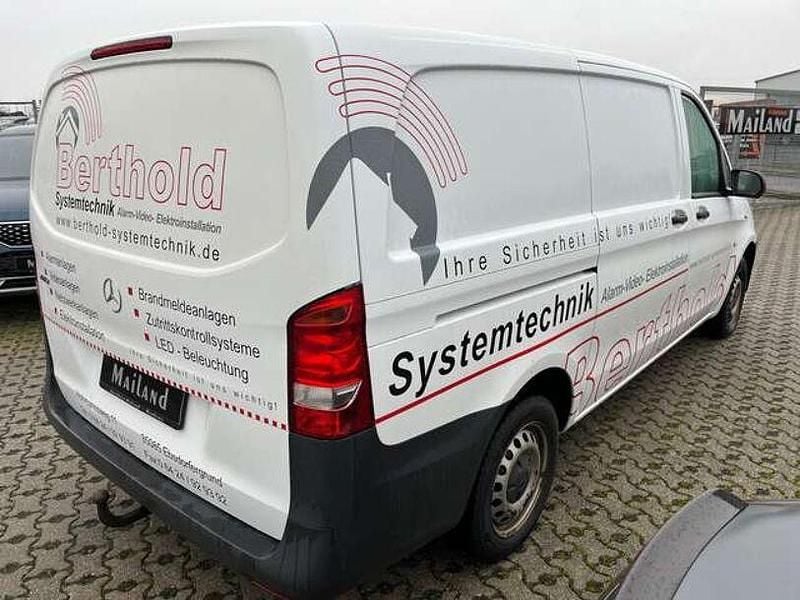 Gebraucht Mercedes Vito 136 PS (100 kW) 2017 Arktikweiss Van