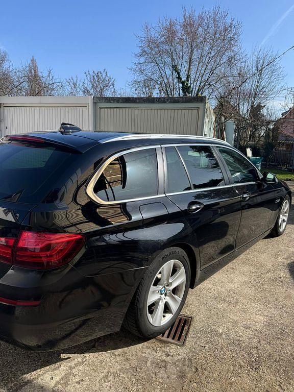 Gebraucht BMW 520 190 PS (139 kW) 2016 Schwarz Kombi