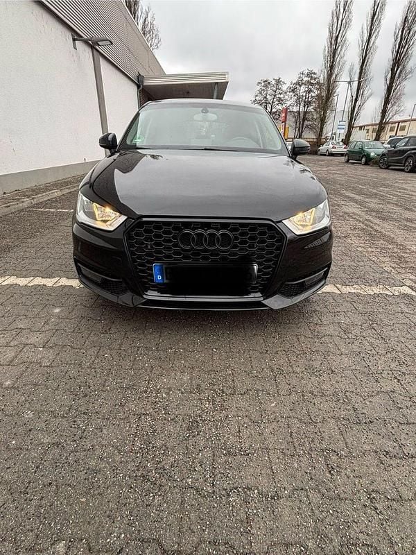 Gebraucht Audi A1 Sportback 95 PS (69 kW) 2015 Schwarz Kleinwagen