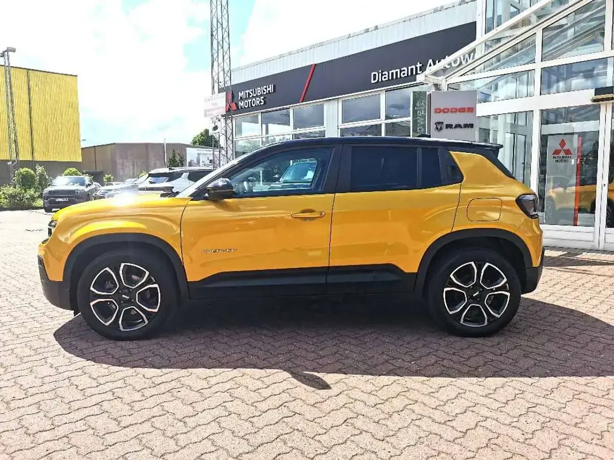 Gebraucht Jeep Avenger EV Summit 114 kW (156 PS) 2023 Gelb SUV