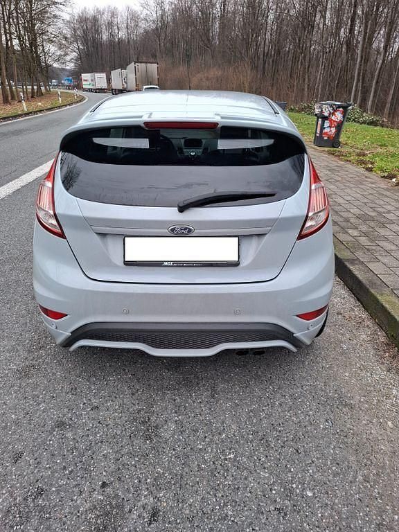 Gebraucht Ford Fiesta ST200 200 PS (147 kW) 2016 Grau Kleinwagen