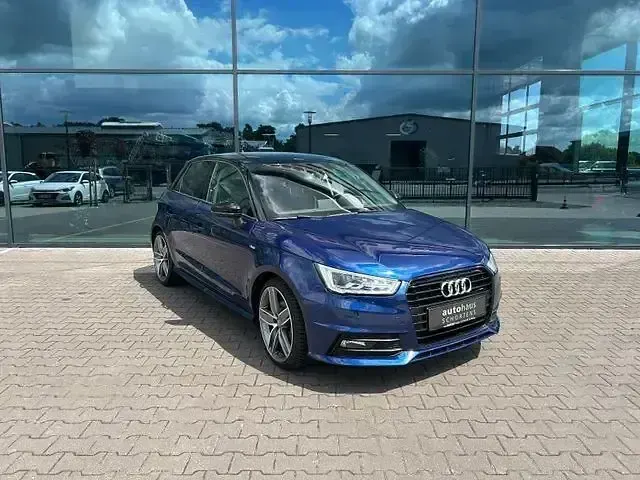 Gebraucht Audi A1 Sportback S-Line 150 PS (110 kW) 2015 Blau Kleinwagen
