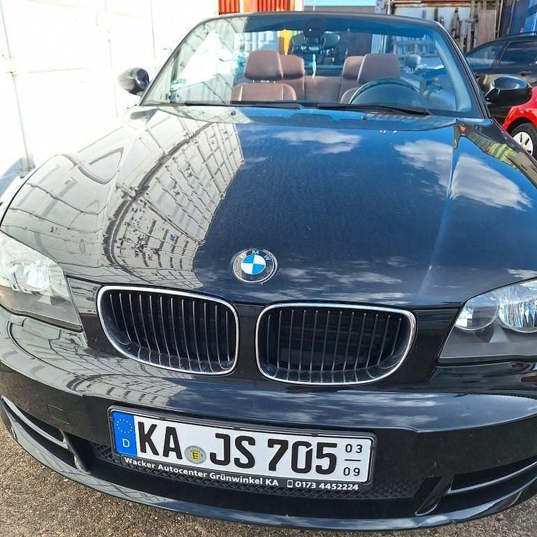 Gebraucht BMW 118 Cabriolet 143 PS (105 kW) 2008 Schwarz Cabrio