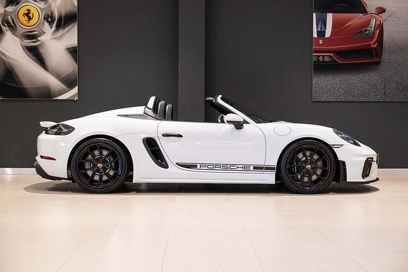 Gebraucht Porsche 718 Spyder 571 PS (419 kW) 2019 Weiß Cabrio