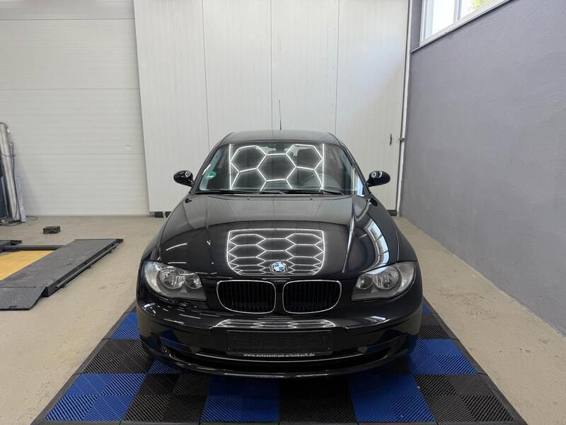 Schwarz Gebraucht 2008 BMW 116 Kleinwagen | 5.400 € (Etwas zu teuer) - Bild 1/4