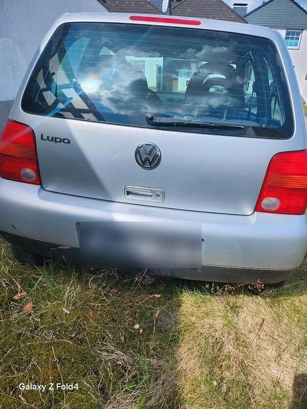 Gebraucht VW Lupo 60 PS (44 kW) 2003 Silber Kleinwagen