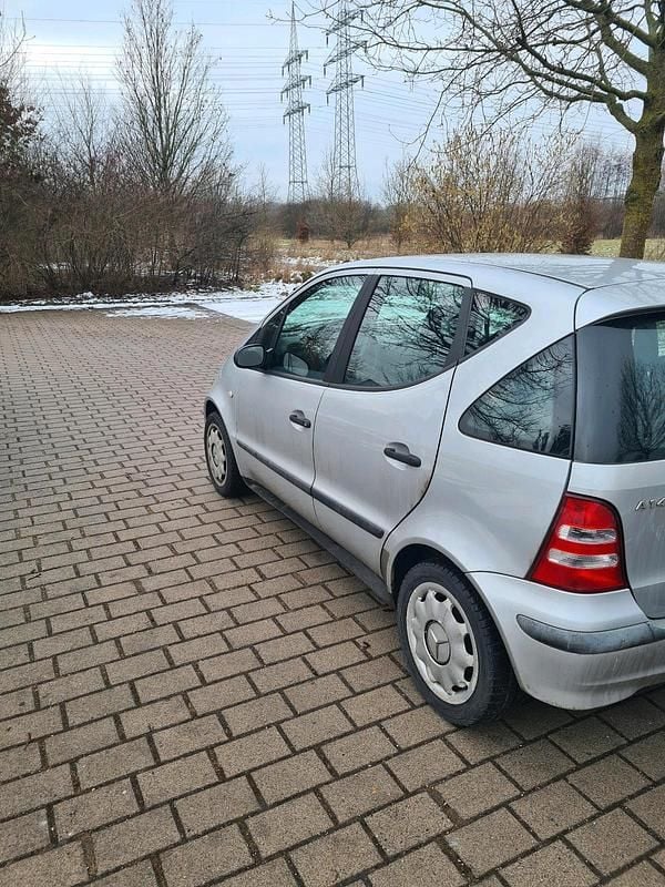 Gebraucht Mercedes A140 82 PS (60 kW) 2002 Silber Kleinwagen