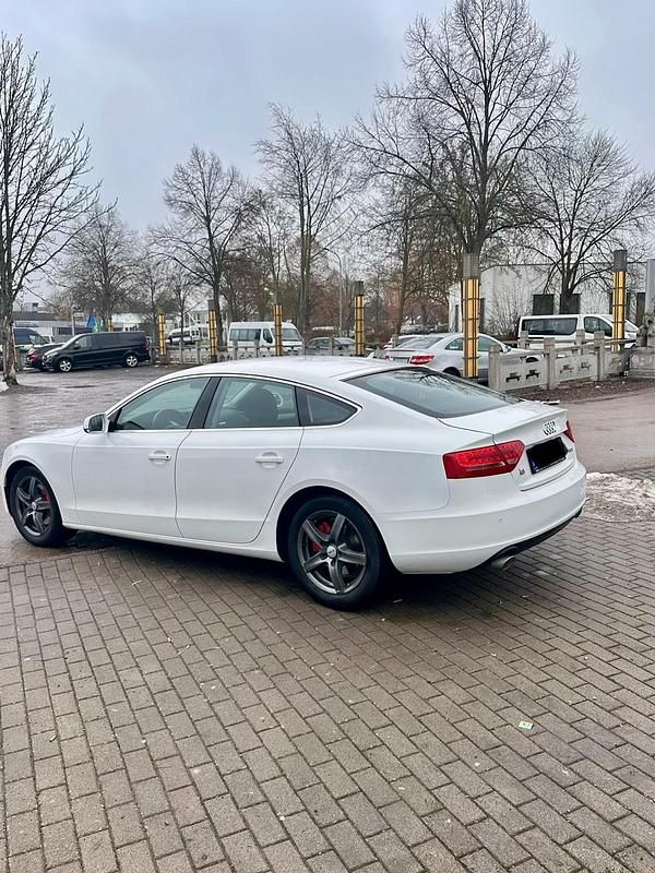 Gebraucht Audi A5 Sportback 190 PS (139 kW) 2011 Weiß Kleinwagen