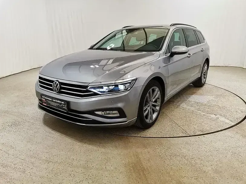 Gebraucht VW Passat Business 200 PS (147 kW) 2022 Silber Kombi