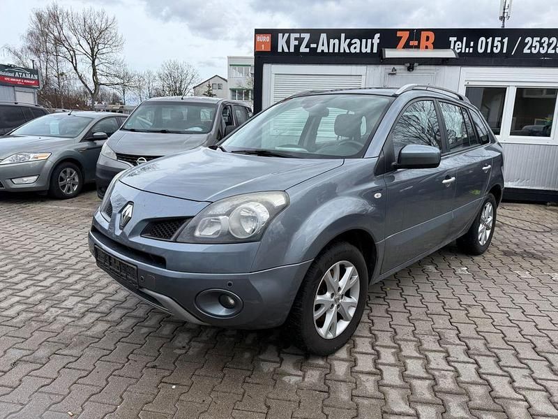 Gebraucht Renault Koleos Dynamique 150 PS (110 kW) 2009 Grau SUV