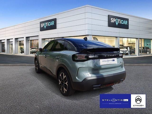 Używany Citroën e-C4 114 kW (156 KM) 2025 Zielony Sedan/Limuzyna
