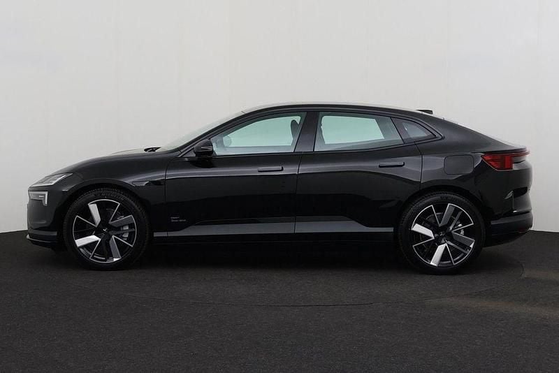 Neu Polestar 4 400 kW (544 PS) 2026 Schwarz SUV