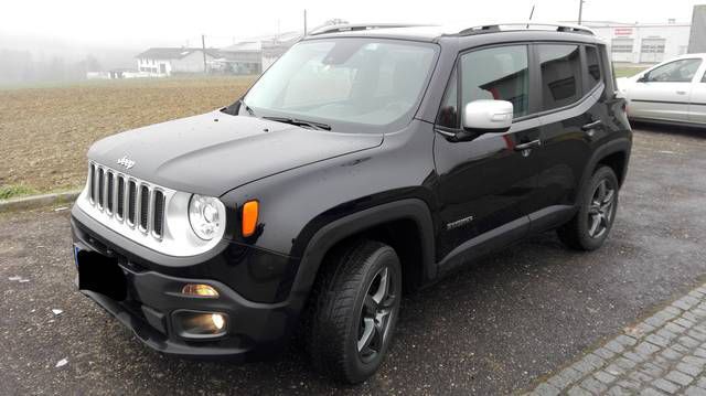 Gebraucht Jeep Renegade Limited 140 PS (102 kW) 2015 Schwarz metallic SUV