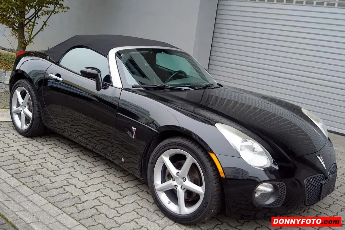 Gebraucht Pontiac Solstice 264 PS (194 kW) 2008 Schwarz Cabrio