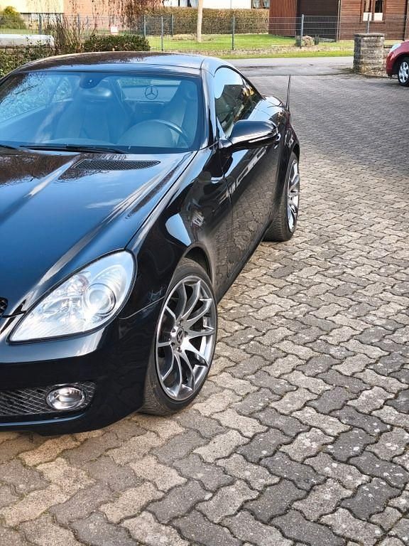 Gebraucht Mercedes SLK200 184 PS (135 kW) 2008 Schwarz Cabrio
