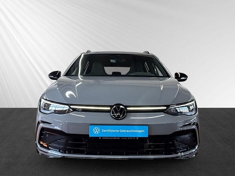 Gebraucht VW Golf VIII R-line 150 PS (110 kW) 2024 Mondsteingrau (grau) Kombi