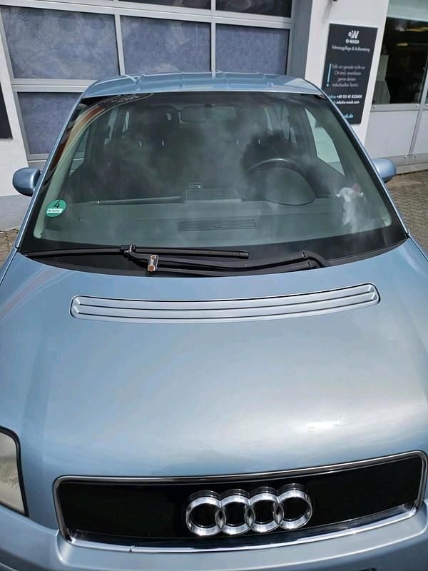 Blau Gebraucht 2002 Audi A2 Kleinwagen | 3.750 € (Fairer Preis) - Bild 1/4