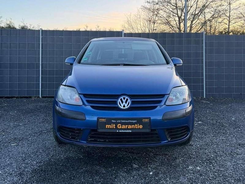 Gebraucht VW Golf IV Trendline 75 PS (55 kW) 2005 Laserblue perleffekt Kleinwagen