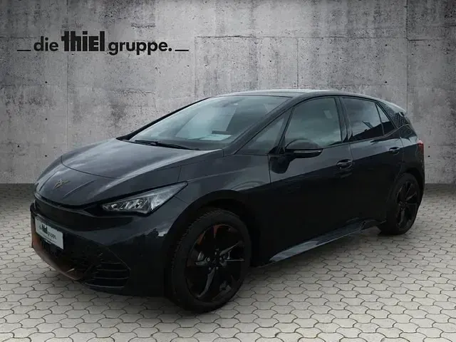 Second-hand Cupra Born 150 kW (204 CP) 2024 Gri Hatchback