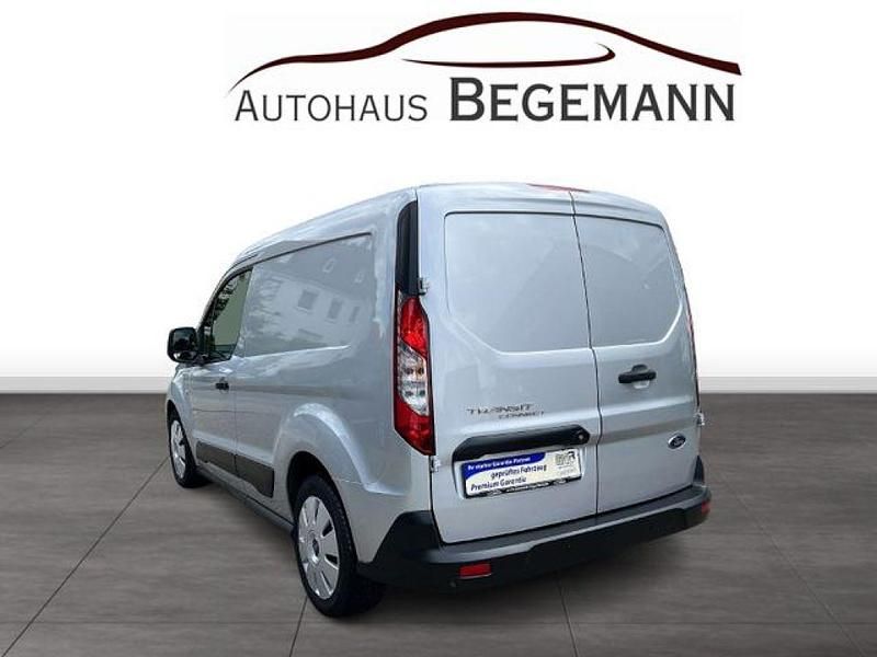Gebraucht Ford Transit Trend 101 PS (74 kW) 2021 Silber (metallic) Kombi