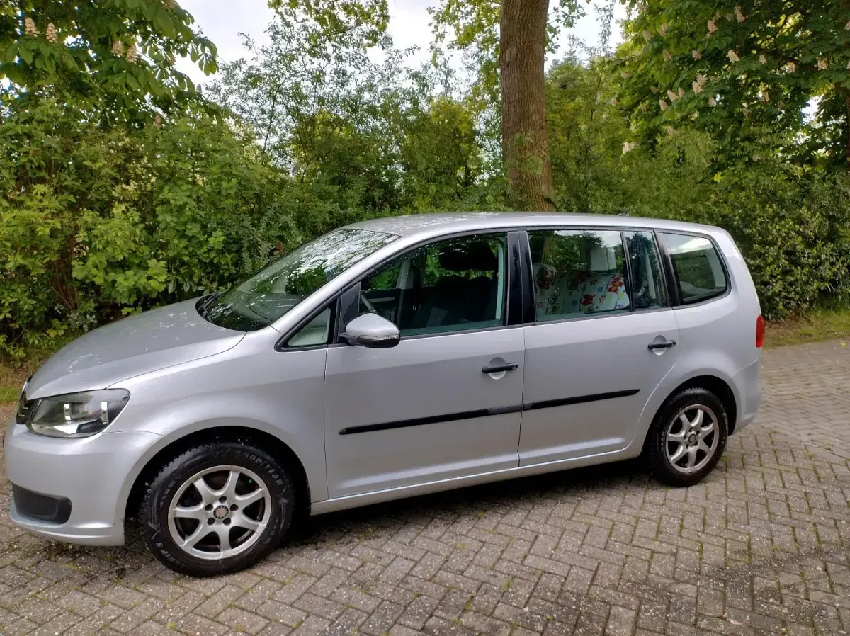 Brugt VW Touran 105 HK (77 kW) 2014 Grå MPV