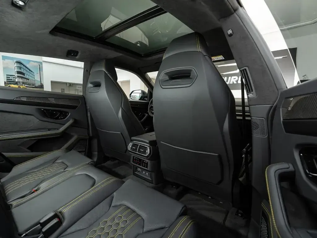 Neu Lamborghini Urus 799 PS (587 kW) 2026 Schwarz SUV