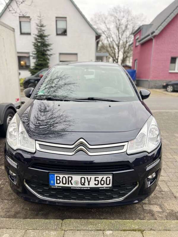 Blau Gebraucht 2015 Citroën C3 SELECTION Kleinwagen | 4.900 € (Guter Preis) - Bild 1/4
