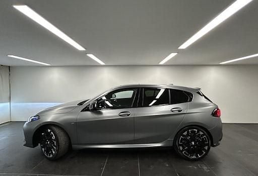 Gebraucht BMW M135 Efficient Dynamics 300 PS (220 kW) 2025 Grau Kleinwagen